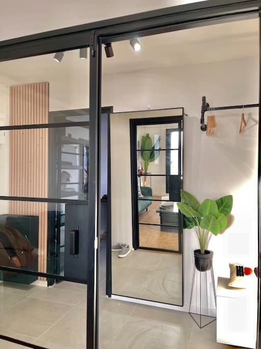 Magnifique Appartement Neuilly Sur Marne Entre Paris Et Disneyland Neuilly-sur-Marne Exterior foto